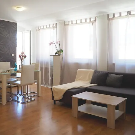 Janka Apartment Bratislava Exterior photo